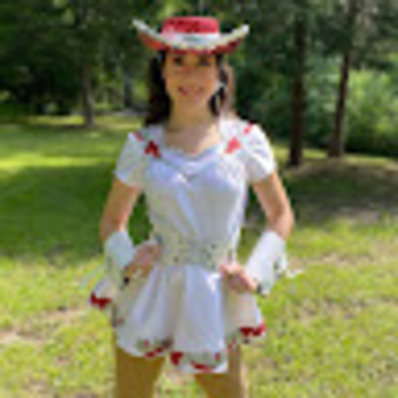 Meet your Posher, Sarah - Picture 1 of 1